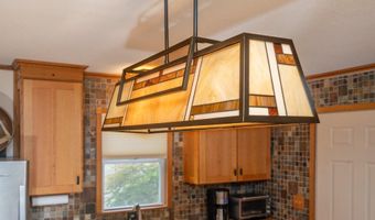 1108 Elm St, Baldwin City, KS 66006