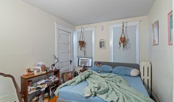 103 N Champlain St, Burlington, VT 05401