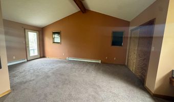 9 Denise Ct, Albrightsville, PA 18210