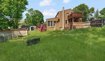 17 Padelford Ave, East Providence, RI 02915