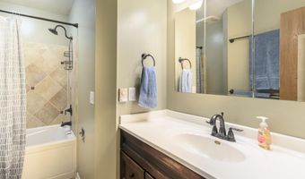 6817 Putnam Rd, Madison, WI 53711