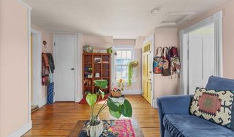 42-44 Oak St, Burlington, VT 05401
