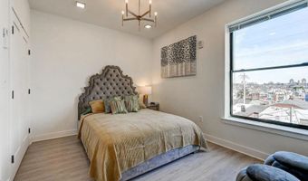 421 S BROADWAY 302, Baltimore, MD 21231