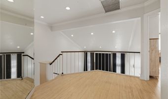 6070 E Smt, Anaheim, CA 92807