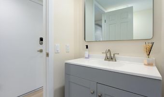 5557 Adelina Ct, Agoura Hills, CA 91301