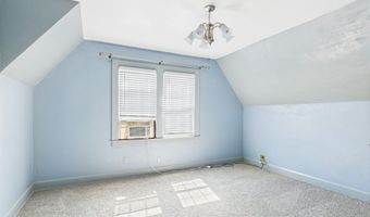 328 Marine Dr, Anderson, IN 46016