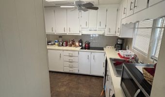 6445 Cypress Ln, Atlantis, FL 33462
