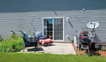 237 Copeland Ln, North Liberty, IA 52317
