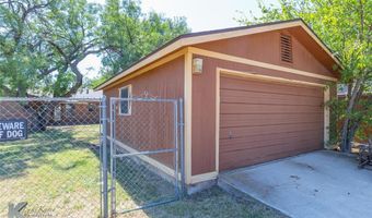 942 E North 12th St, Abilene, TX 79601
