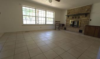 3036 P Hwy Hwy, Alton, MO 65606