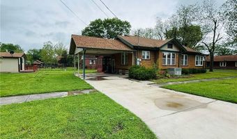 243 E 17th St, Baxter Springs, KS 66713