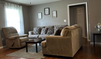 225 Shaw St, Albertville, AL 35950
