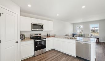 179 Kinsale Dr, Macon, GA 31216