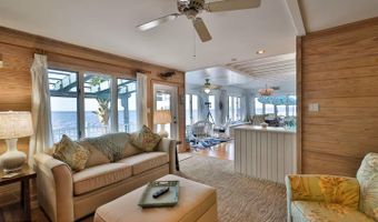 21951 Tarragona Way, Astor, FL 32102