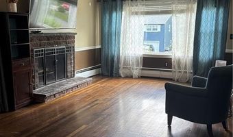 43 Belvedere St, Johnston, RI 02919