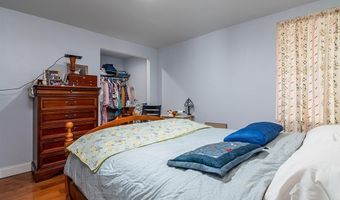 3871 Mendon Rd, Cumberland, RI 02864