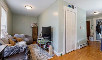 871 Smithfield Ave, Lincoln, RI 02865