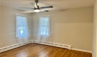 5 Susan Cir, Johnston, RI 02919