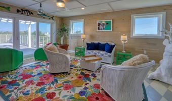 205 E SAVANNAH Rd, Lewes, DE 19958