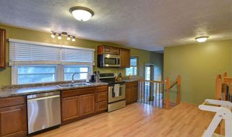 450 N 4 St, Arlington, NE 68002