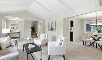 15025 NW Oak Hills Dr, Beaverton, OR 97006