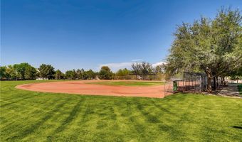 90 Parker Ranch Dr, Henderson, NV 89012