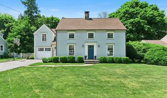 8 Glenwood Dr, Darien, CT 06820