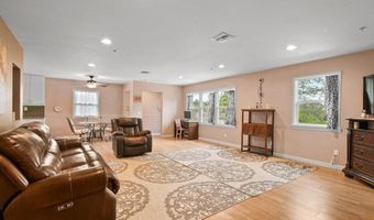 5441 Pennsylvania Ln, La Mesa, CA 91942