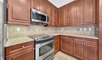 630 VASSAR St 2210, Orlando, FL 32804