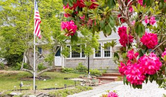 20 Sun Cir, Bourne, MA 02532