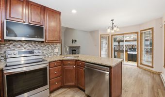 12 Sidney Mews, Albrightsville, PA 18210