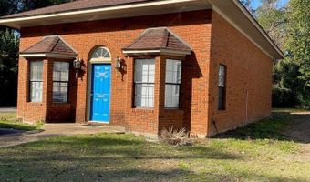 719 Shotwell St, Bainbridge, GA 39819