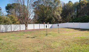 209 N Hill Dr, Boiling Springs, SC 29316