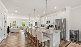 12428 SEA OAKS Ln 4, Berlin, MD 21811