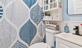28 Paige Dr, Coventry, RI 02816