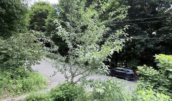 64 Oxford St, Augusta, ME 04330