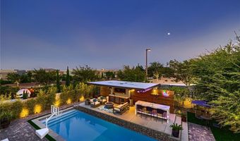 10313 Jade Point Dr, Las Vegas, NV 89135