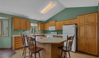 1260 Cypress Dr W, Annandale, MN 55302