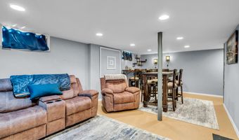 27 Frederick Dr, Bayville, NJ 08721