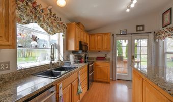 24496 VAUGHN Rd, Veneta, OR 97487
