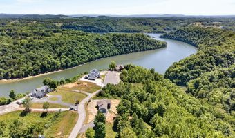 944 Lakepoint Dr, Albany, KY 42602