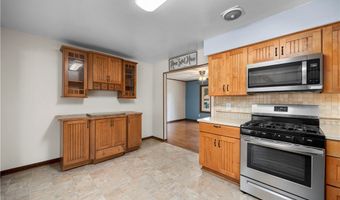 795 Tarry Ln, Amherst, OH 44001