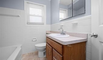 8928 Becker Ave, Allen Park, MI 48101