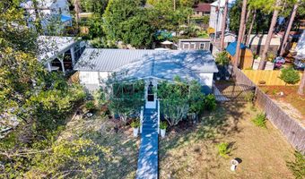168 21st Ave, Apalachicola, FL 32320