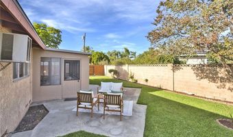 324 N La Reina St, Anaheim, CA 92801