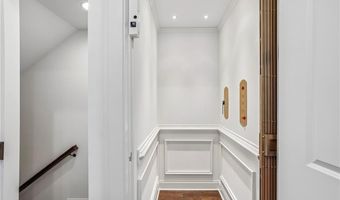 305 Cricket Ln, Alpharetta, GA 30009