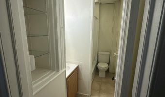 39 S Lake Ave #4, Albany, NY 12203