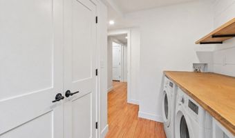21 Clark Rd, Bedford, MA 01730