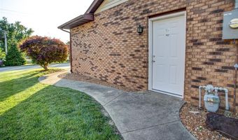 4441 Chantel Dr, Alton, IL 62002