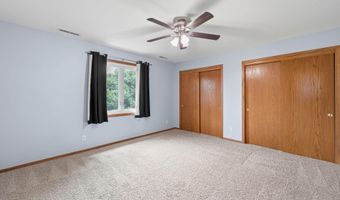 2904 Bayberry Rd, Ames, IA 50014